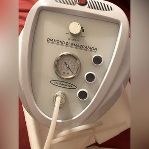 Barely used Microdermabrasion Machine